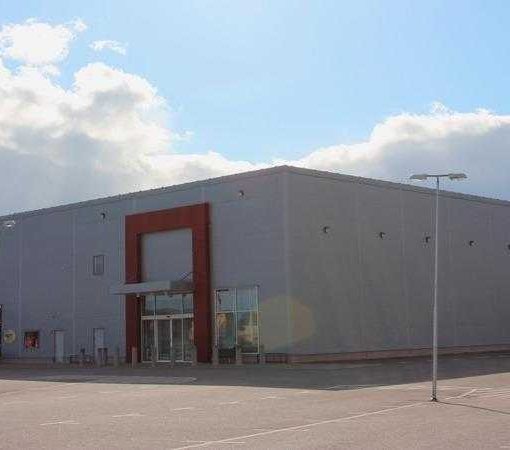 1024px_jysk_ljungby_butiksbyggnad